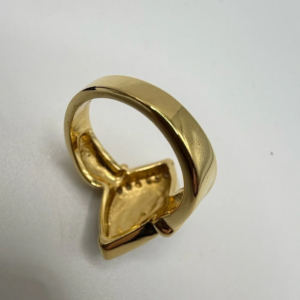 N/A gold tone